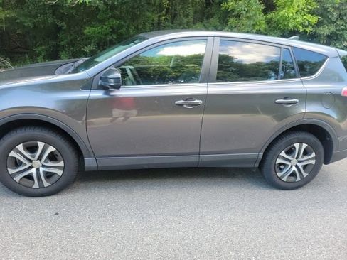 Used 2018 Toyota RAV4 LE w/ All Weather Liner Package AWD/4WD image 1