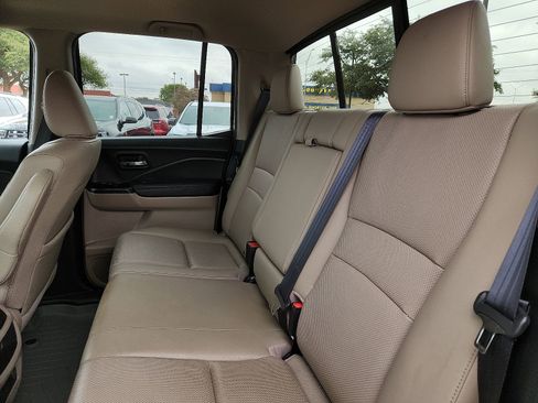 Used 2020 Honda Ridgeline RTL-E image 11