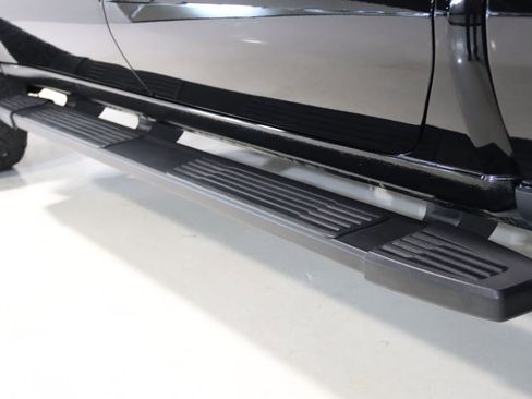 Used 2021 Chevrolet Silverado 1500 LT Trail Boss w/ Bed Protection Package image 16