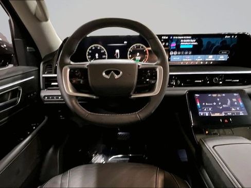 Used 2025 INFINITI QX80 Luxe image 7