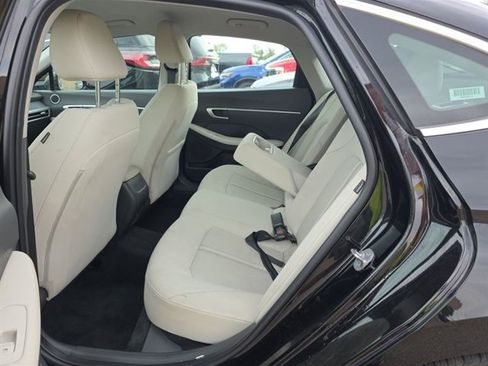 Used 2025 Hyundai Sonata SEL FWD image 7
