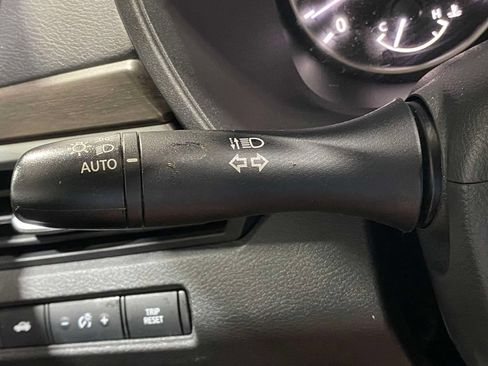 Used 2024 Nissan Altima 2.5 SV FWD image 25