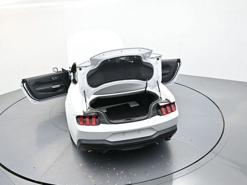 Used 2024 Ford Mustang Premium image 42