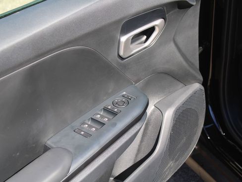 New 2026 Kia K4 FWD image 18
