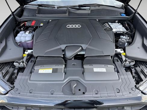 New 2026 Audi Q8 Premium Plus image 28