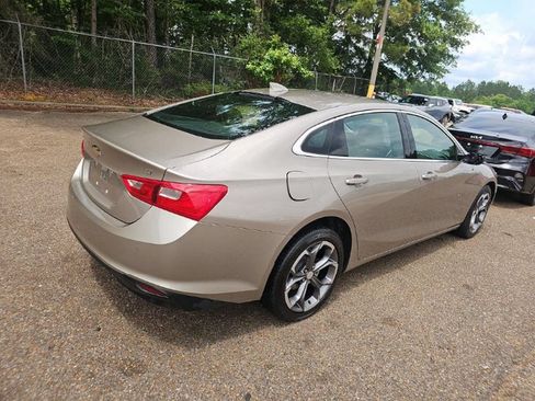 Used 2024 Chevrolet Malibu LT FWD image 4