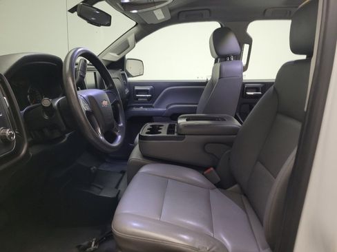 Used 2019 Chevrolet Silverado 1500 W/T AWD/4WD image 17