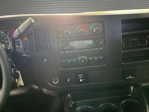 Used 2022 Chevrolet Express 2500 w/ Driver Convenience Package RWD image 9