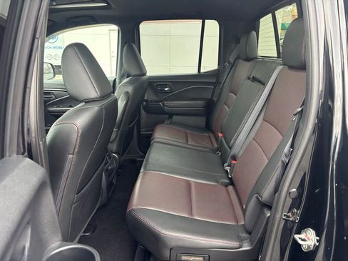 Used 2019 Honda Ridgeline Black Edition image 6