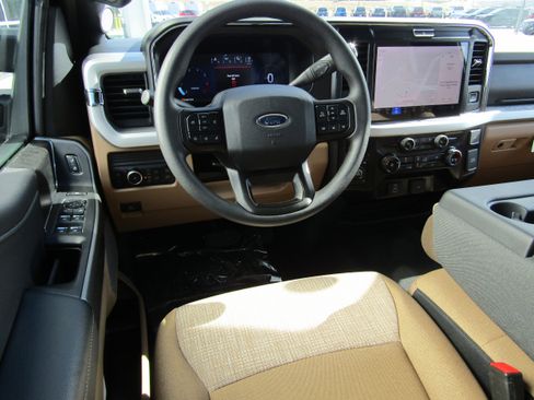 New 2026 Ford F250 XLT image 2