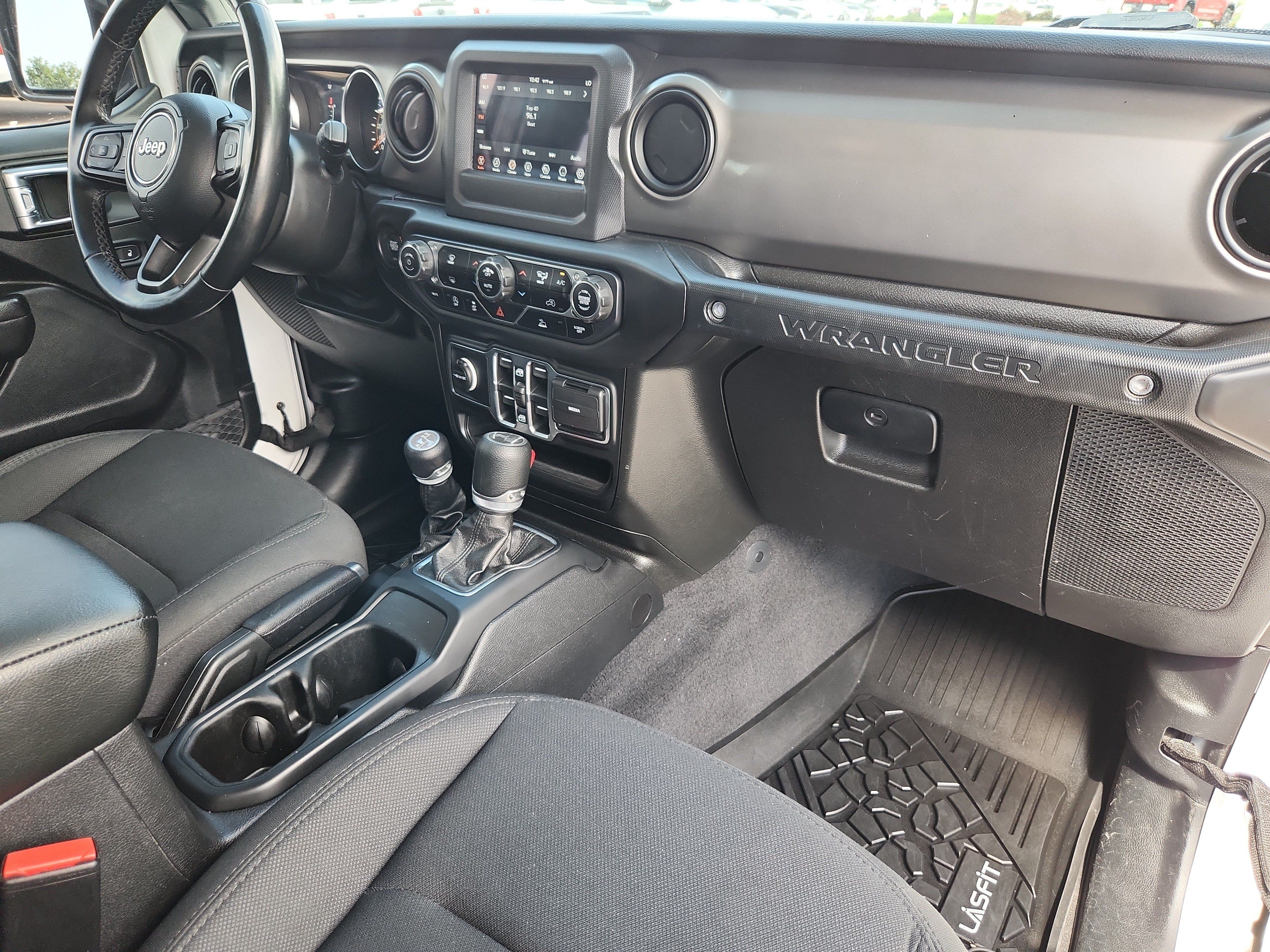 Used 2021 Jeep Wrangler Unlimited Sport AWD/4WD image 17