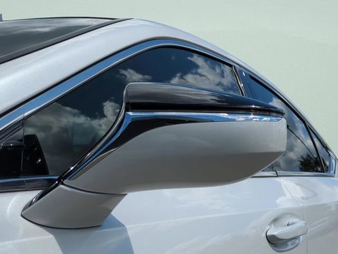 Used 2024 Lexus ES 350 Luxury w/ Technology Package FWD image 27