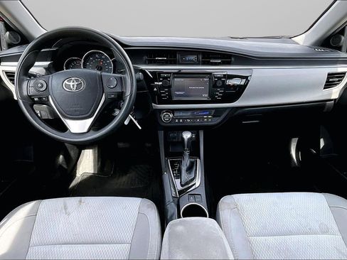 Used 2015 Toyota Corolla LE FWD image 14