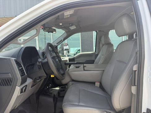 Used 2019 Ford F550 4x4 SuperCab Super Duty image 26