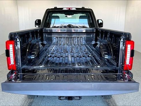 Used 2024 Ford F250 XL w/ STX Appearance Package AWD/4WD image 7