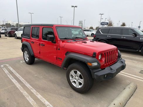 Used 2022 Jeep Wrangler Unlimited Sport image 1