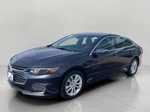 Used 2018 Chevrolet Malibu LT w/ LPO, Convenience Package 2 FWD image 5