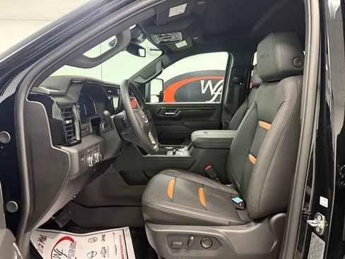 New 2026 GMC Sierra 2500 AT4 image 9