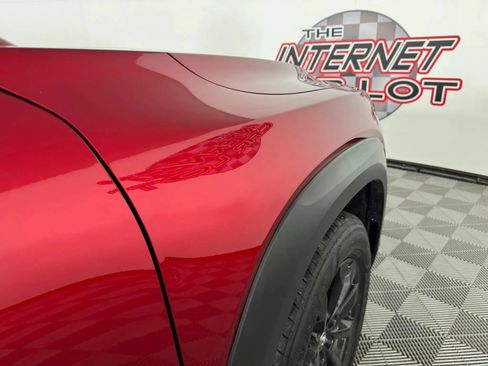 Used 2025 MAZDA CX-50 AWD 2.5 S w/ Premium Package image 34
