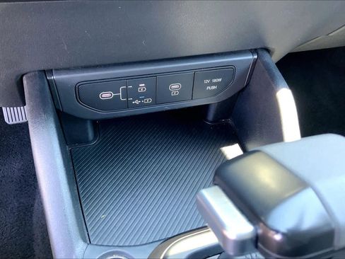 Used 2025 Kia K4 FWD image 35