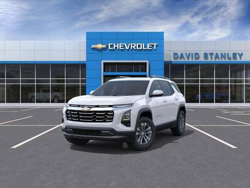 New 2026 Chevrolet Equinox LT w/ Convenience Package II FWD image 27
