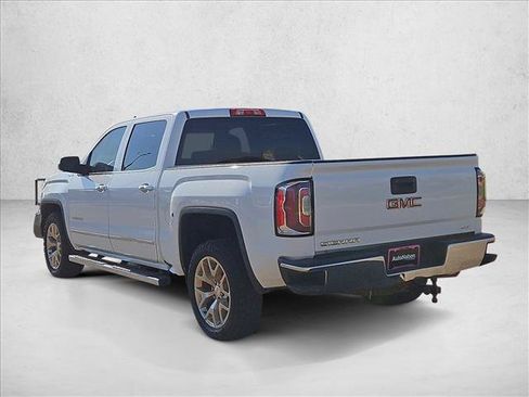 Used 2018 GMC Sierra 1500 SLT w/ SLT Premium Package AWD/4WD image 7