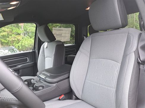 New 2024 RAM 2500 Big Horn w/ Heated Seats & Wheel Group image 16