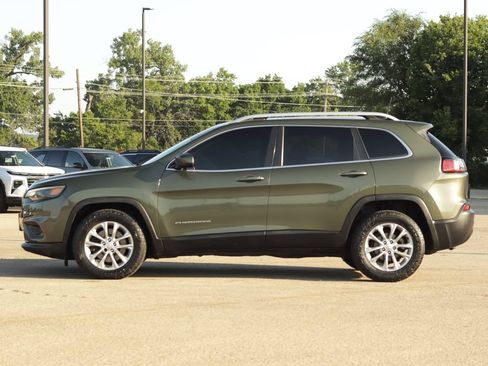 Used 2019 Jeep Cherokee Latitude w/ Popular Appearance Group FWD image 4