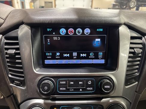 Used 2019 Chevrolet Tahoe LT image 24