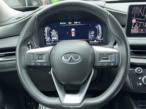 Used 2024 INFINITI QX60 Luxe image 18