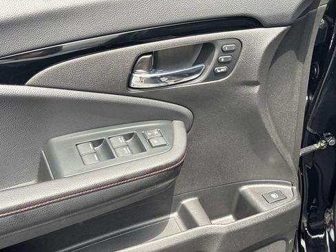 Certified 2022 Honda Ridgeline Black Edition image 19