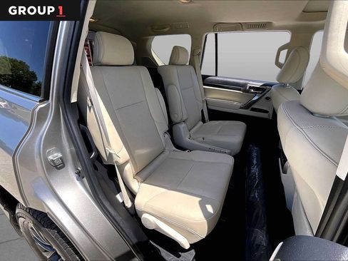 Used 2023 Lexus GX 460 Premium AWD/4WD image 21