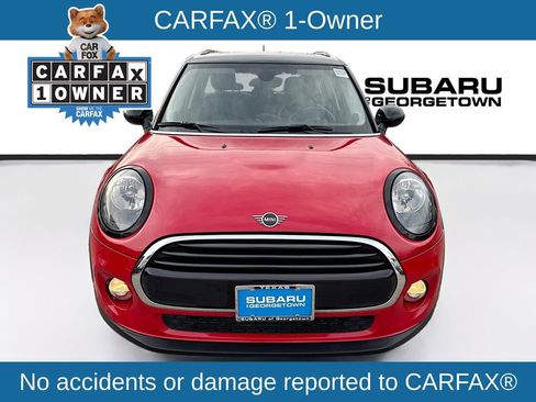 Used 2019 MINI Cooper 4-Door Hardtop w/ Signature Upholstery Package image 2