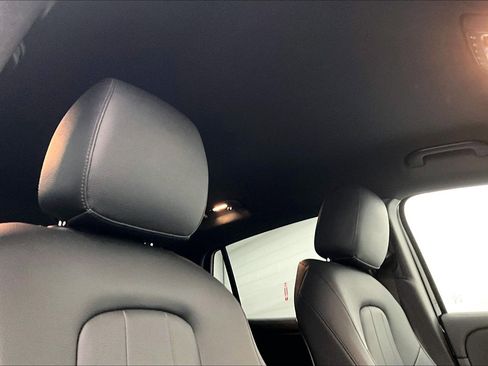 Certified 2023 Mercedes-Benz GLA 250 4MATIC image 28