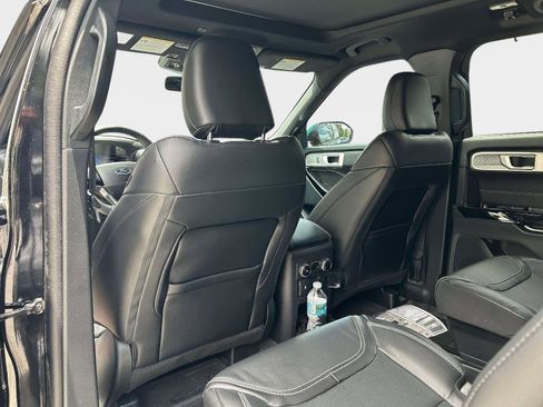 Used 2023 Ford Explorer ST w/ Equipment Group 401A AWD/4WD image 15