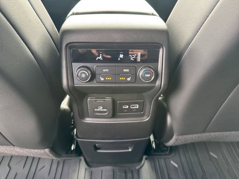 Used 2023 GMC Acadia Denali w/ Denali Ultimate Package image 37