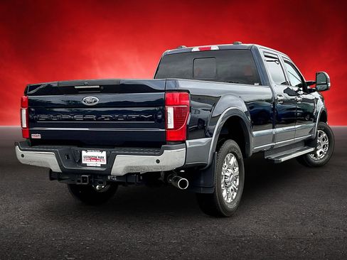 Used 2022 Ford F350 Lariat w/ Lariat Ultimate Package AWD/4WD image 5
