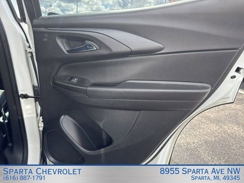 Used 2023 Chevrolet TrailBlazer LT image 25