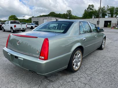 Used 2006 Cadillac DTS w/ Trunk Convenience Package