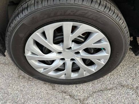 Used 2014 Toyota Corolla L image 23