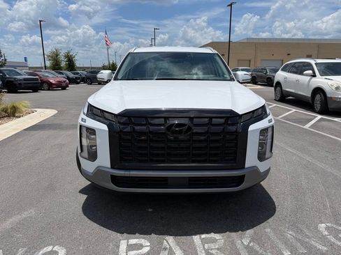 Used 2025 Hyundai Palisade SEL FWD image 2