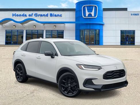 Used 2024 Honda HR-V Sport image 1