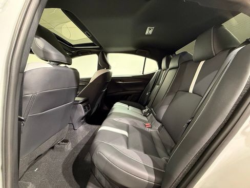 Used 2026 Toyota Camry SE w/ Convenience Package FWD image 19