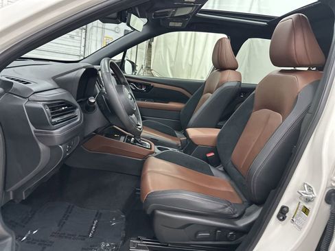 Used 2025 Subaru Forester Touring image 20