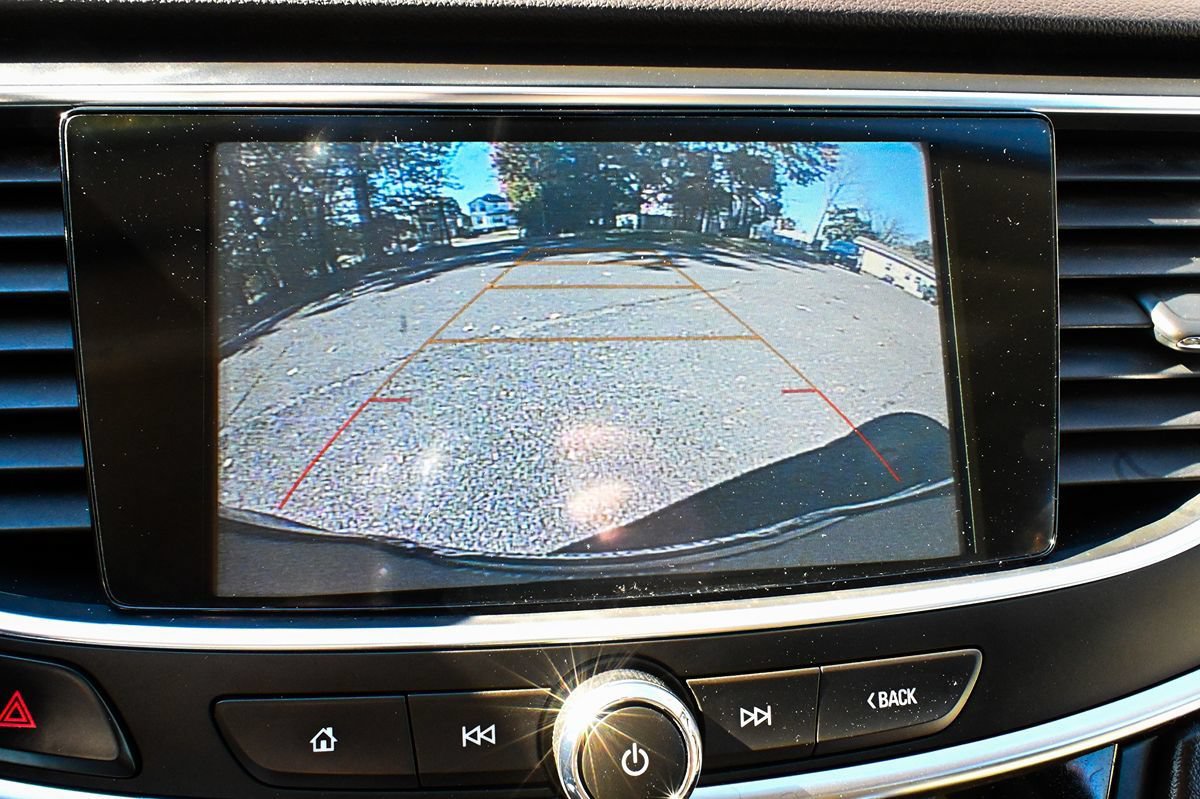 Used 2018 Buick LaCrosse Preferred FWD image 16