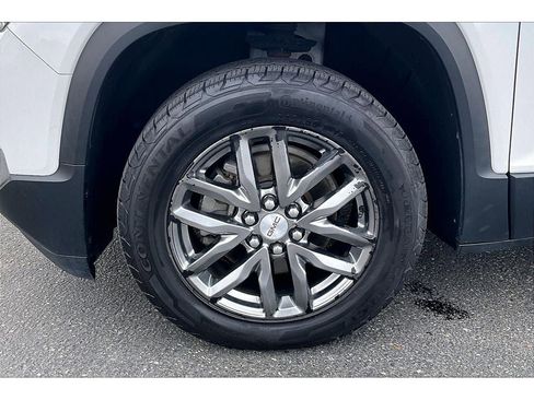 Used 2018 GMC Acadia SLT image 9