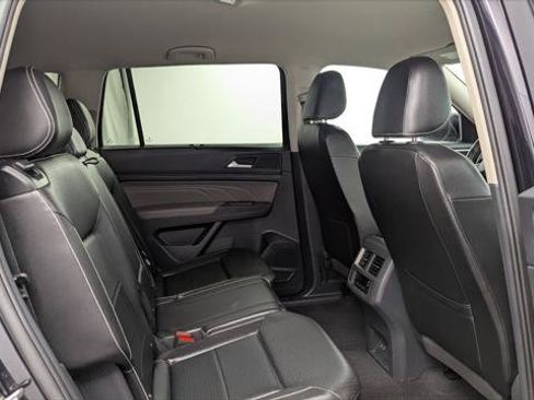 Used 2023 Volkswagen Atlas SE AWD/4WD image 17