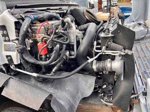 Used 2008 Chevrolet Kodiak C4500 2WD Regular Cab image 22
