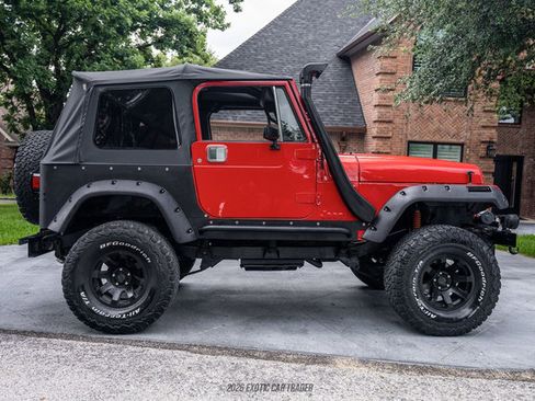 Used 1991 Jeep Wrangler 4WD image 9