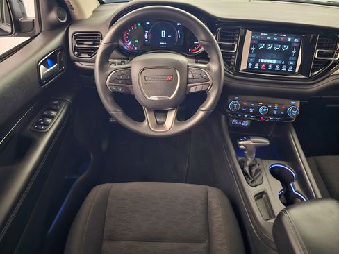 Used 2022 Dodge Durango SXT AWD/4WD image 16